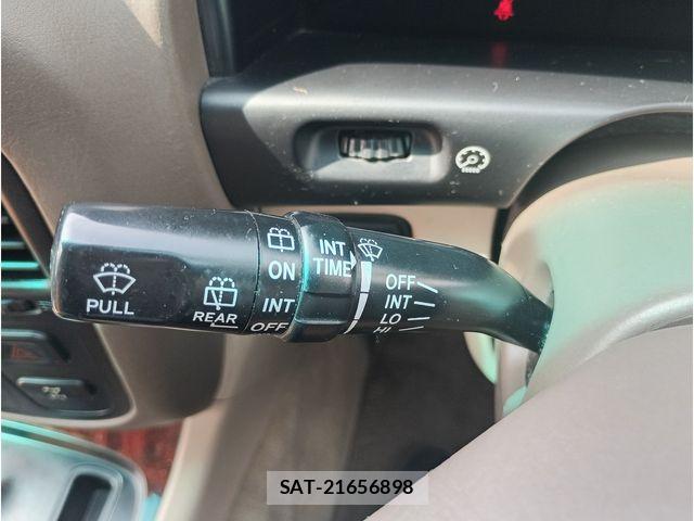 Toyota LAND CRUISER 2000-08 8208244-9