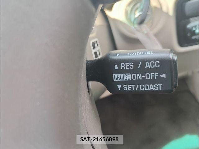 Toyota LAND CRUISER 2000-08 8208244-10