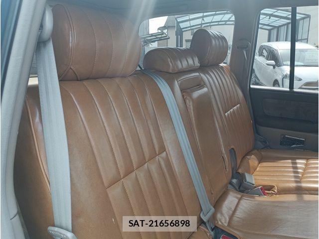 Toyota LAND CRUISER 2000-08 8208244-12
