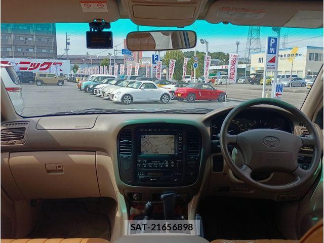 Toyota LAND CRUISER 2000-08 8208244-1