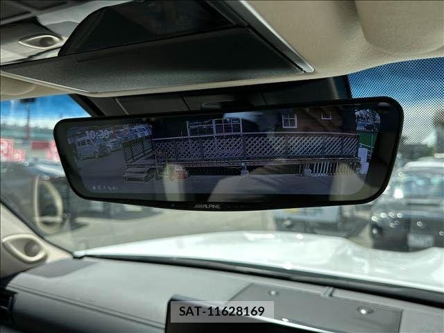 Toyota LAND CRUISER 2023-09 8208228-10