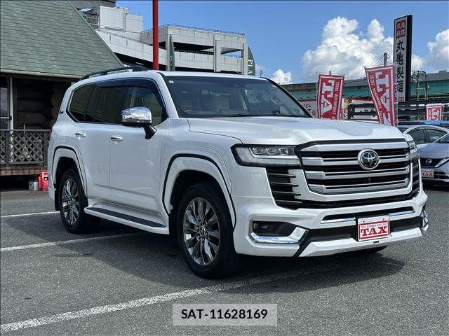 Toyota LAND CRUISER 2023-09 8208228-6