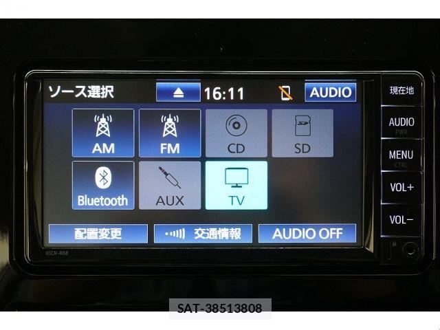 Toyota LAND CRUISER 2019-01 8208231-17