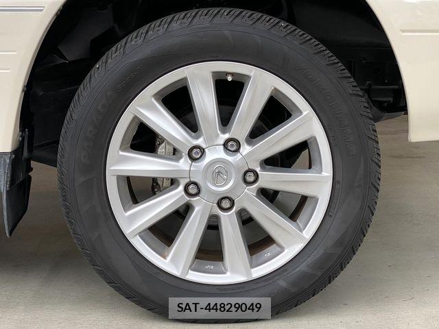 Toyota LAND CRUISER 2005-02 8208241-12