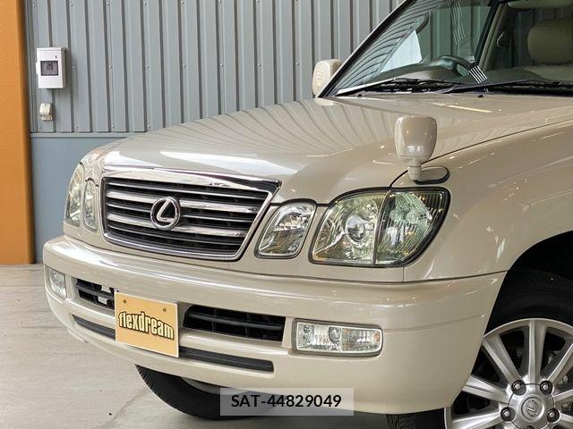 Toyota LAND CRUISER 2005-02 8208241-3