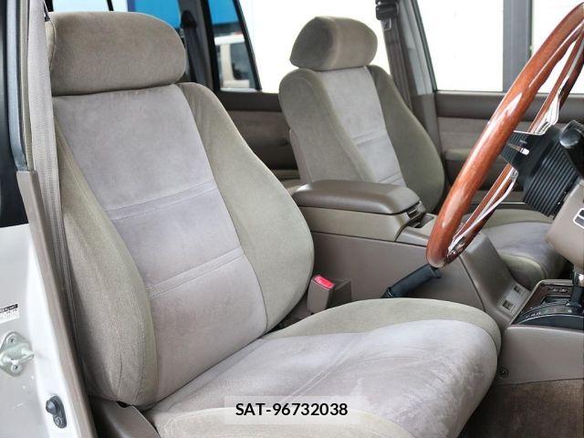 Toyota LAND CRUISER 1996-01 8208239-14