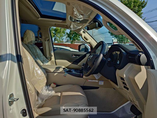 Toyota LAND CRUISER 2025-07 8208216-9