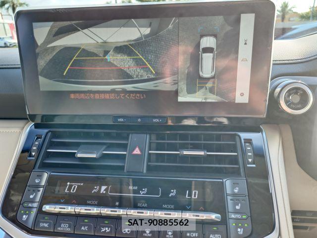 Toyota LAND CRUISER 2025-07 8208216-15