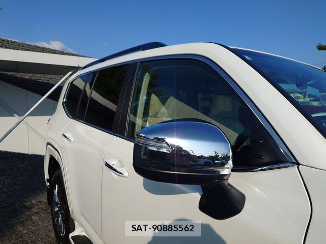 Toyota LAND CRUISER 2025-07 8208216-4