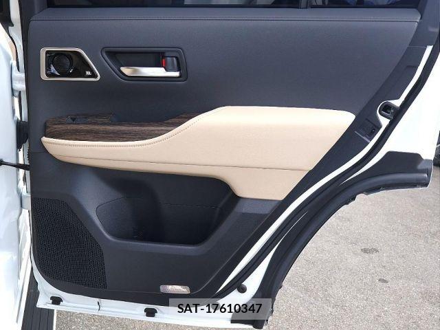 Toyota LAND CRUISER 2023-01 8208215-14
