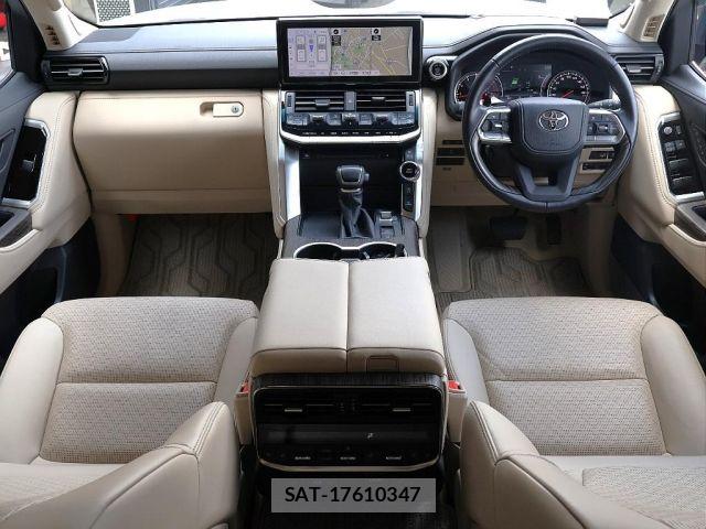 Toyota LAND CRUISER 2023-01 8208215-3