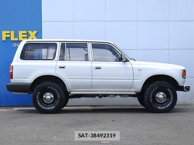 Toyota LAND CRUISER 1995-01 8208240-4