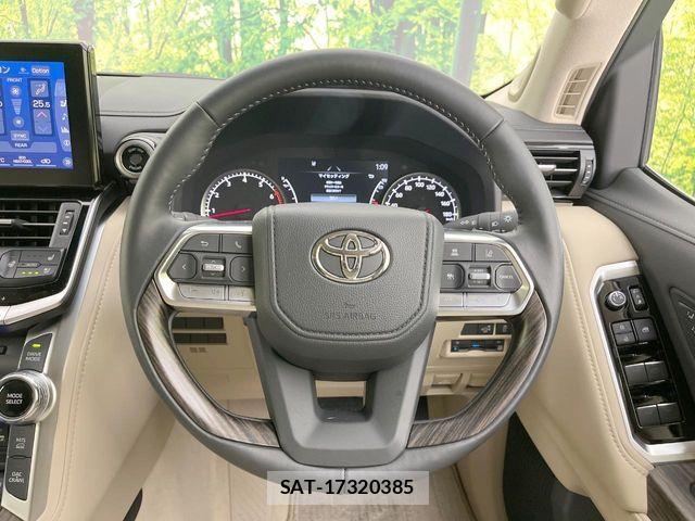 Toyota LAND CRUISER 2024-07 8208219-11