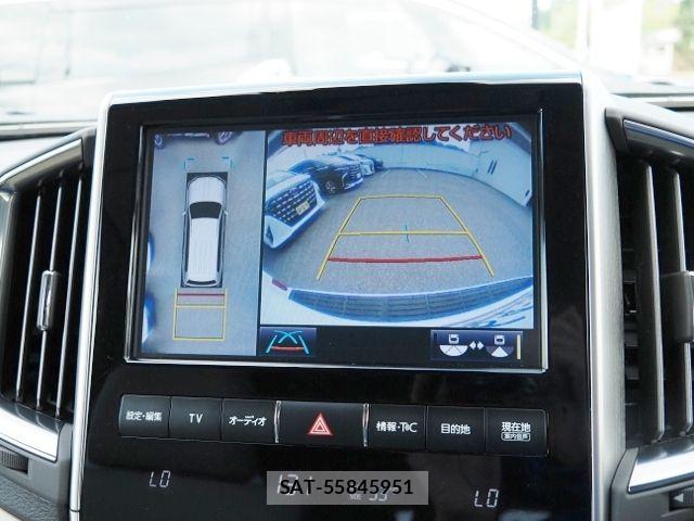 Toyota LAND CRUISER 2020-10 8208238-23