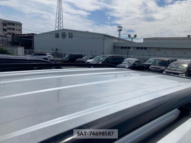 Toyota LAND CRUISER 2023-09 8230558-10