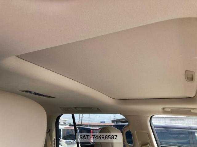 Toyota LAND CRUISER 2023-09 8230558-16