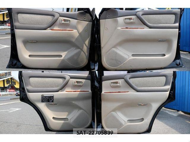 Toyota LAND CRUISER 2003-01 8230563-10