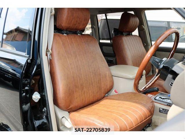 Toyota LAND CRUISER 2003-01 8230563-5