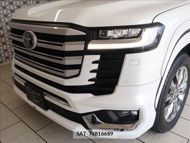 Toyota LAND CRUISER 2024-01 8230560-17