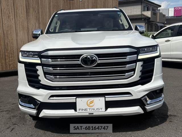 Toyota LAND CRUISER 2023-03 8245652-23