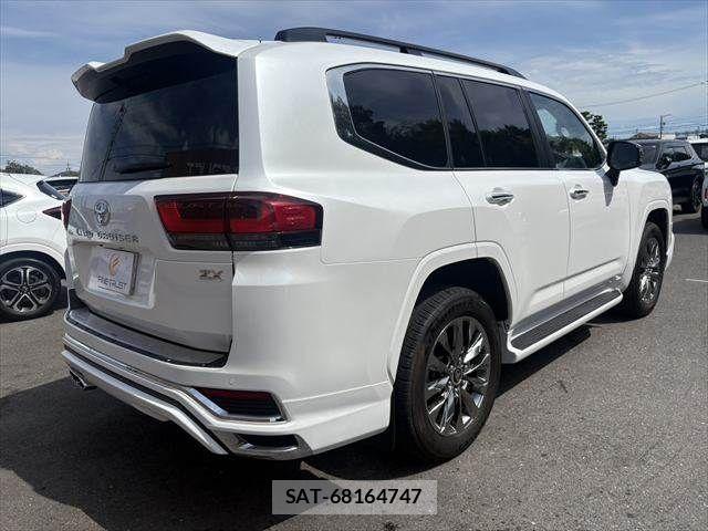 Toyota LAND CRUISER 2023-03 8245652-26