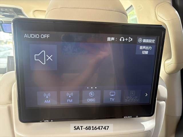 Toyota LAND CRUISER 2023-03 8245652-5