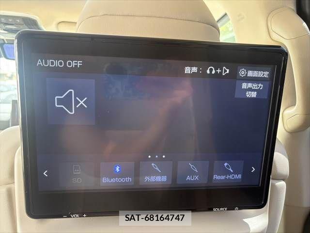 Toyota LAND CRUISER 2023-03 8245652-6