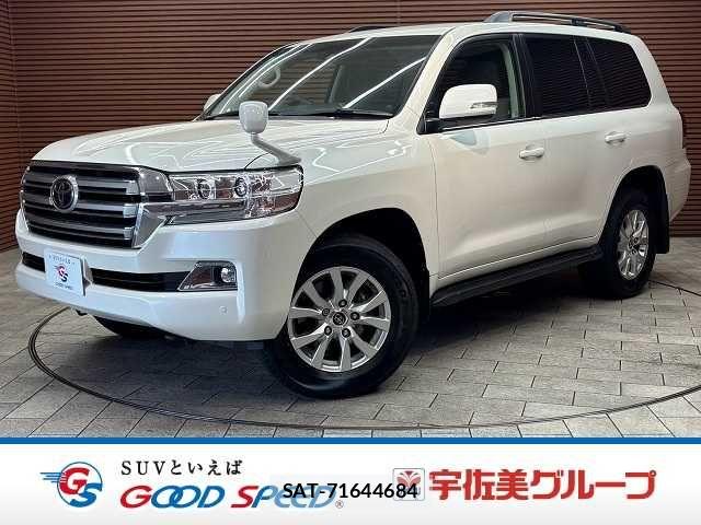 Toyota LAND CRUISER 2019-08 8245651-0