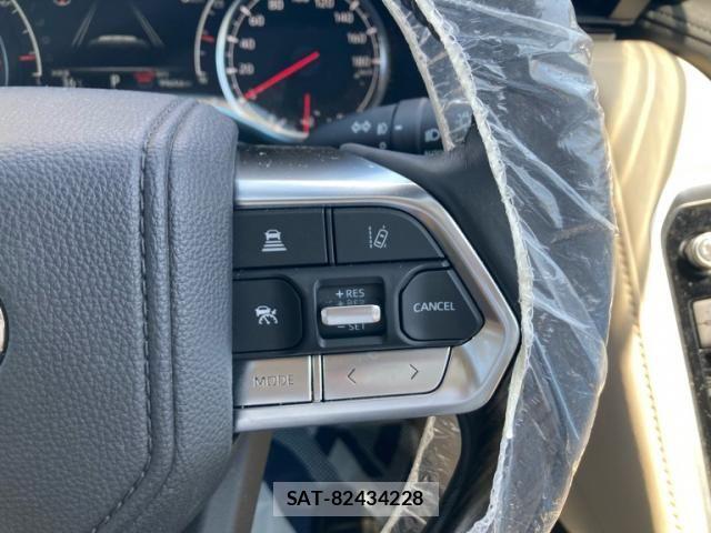 Toyota LAND CRUISER 2024-09 8245649-16