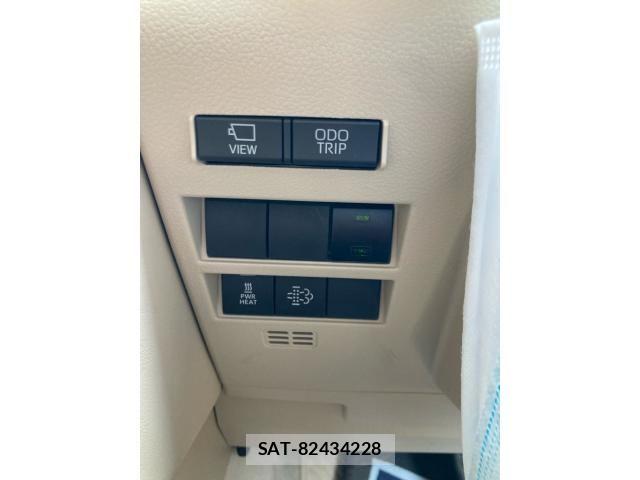 Toyota LAND CRUISER 2024-09 8245649-18