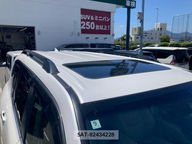 Toyota LAND CRUISER 2024-09 8245649-3