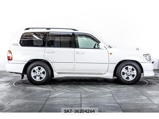 Toyota LAND CRUISER 2006-07 8245654-7