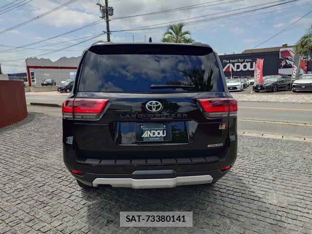 Toyota LAND CRUISER 2025-04 8315078-6