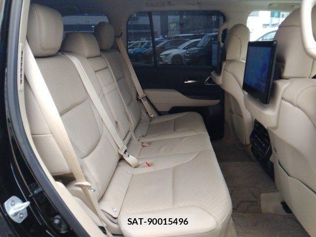 Toyota LAND CRUISER 2023-08 8315077-10