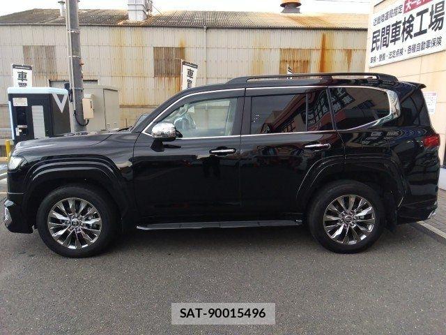 Toyota LAND CRUISER 2023-08 8315077-15