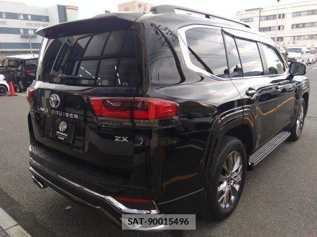 Toyota LAND CRUISER 2023-08 8315077-17