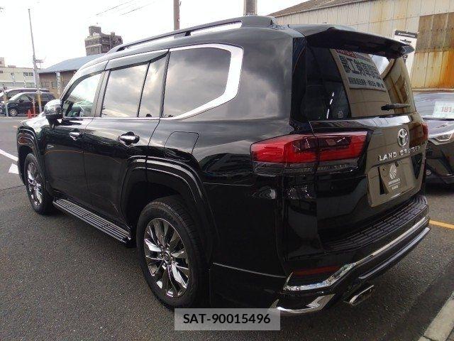 Toyota LAND CRUISER 2023-08 8315077-2