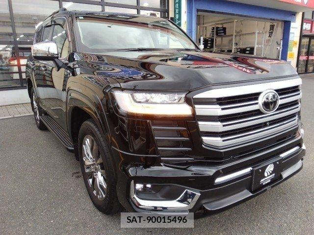 Toyota LAND CRUISER 2023-08 8315077-6