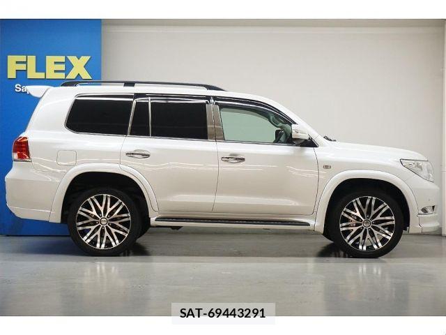 Toyota LAND CRUISER 2010-01 8315085-5