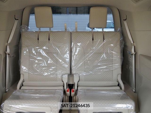 Toyota LAND CRUISER 2023-11 8315082-16