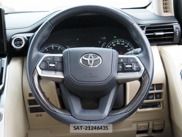 Toyota LAND CRUISER 2023-11 8315082-20