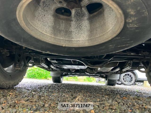 Toyota LAND CRUISER 2004-12 8315088-11