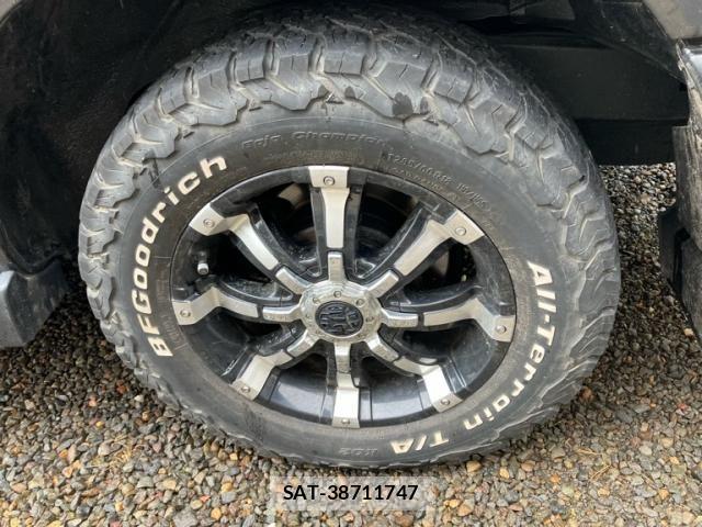 Toyota LAND CRUISER 2004-12 8315088-12