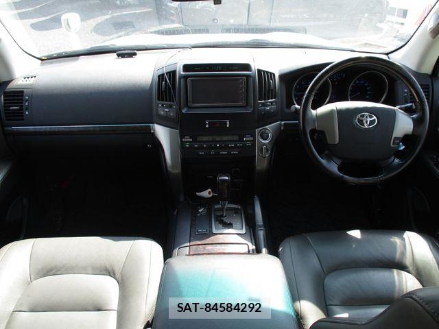 Toyota LAND CRUISER 2008-06 8315086-1