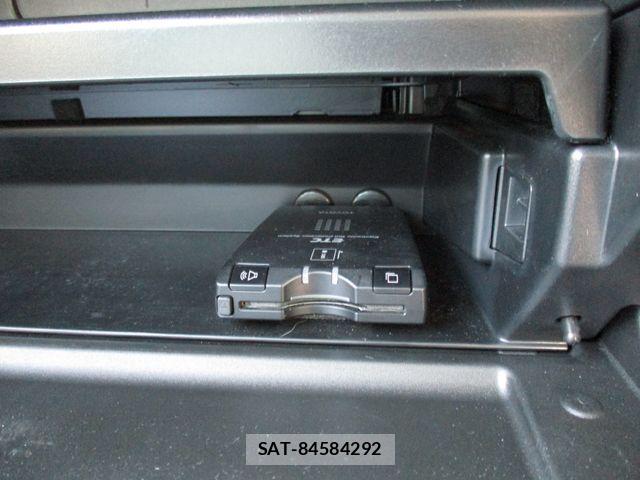 Toyota LAND CRUISER 2008-06 8315086-24