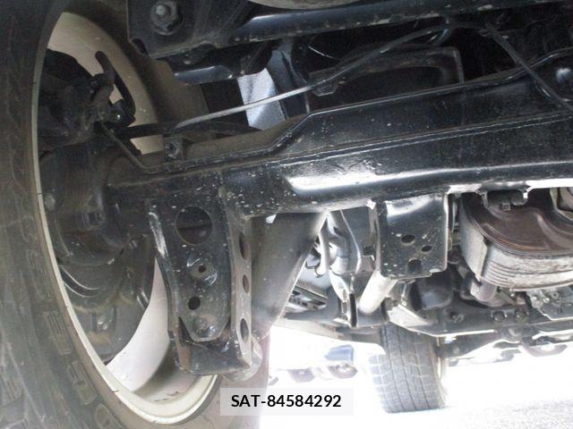 Toyota LAND CRUISER 2008-06 8315086-28