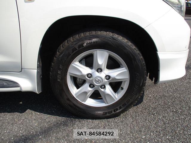 Toyota LAND CRUISER 2008-06 8315086-7