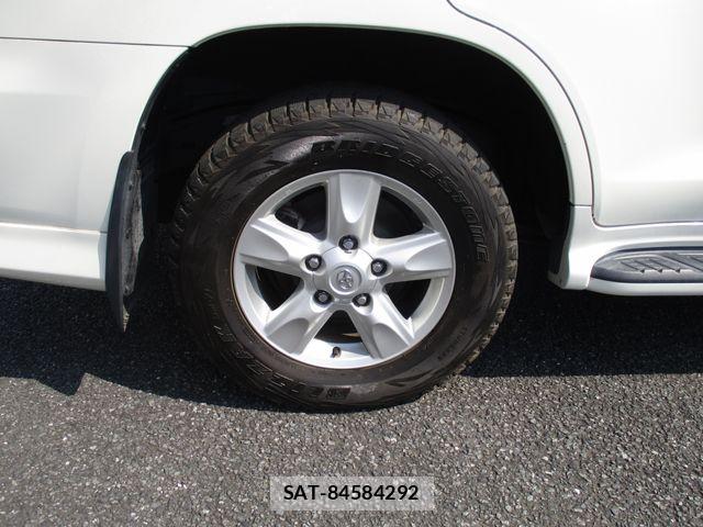 Toyota LAND CRUISER 2008-06 8315086-8