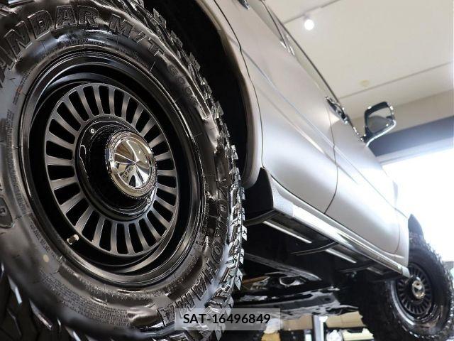 Toyota LAND CRUISER 2002-01 8315083-11