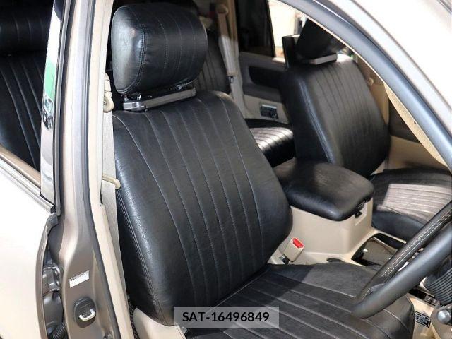 Toyota LAND CRUISER 2002-01 8315083-13